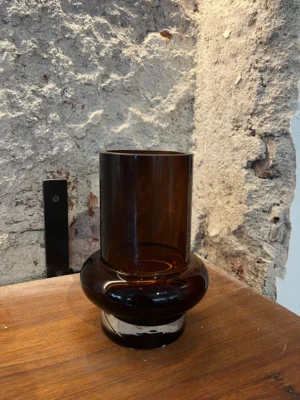 Florero Brown